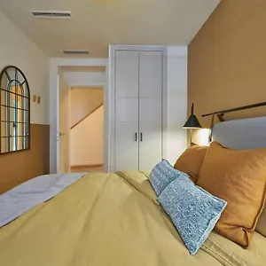  Apartment Iloftmalaga Aticos Plaza Teatro Iii & Iv